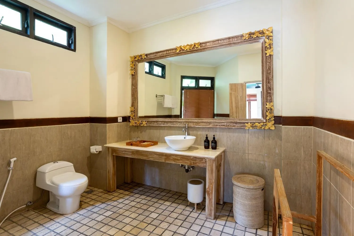 Semana Residences By Cove Ubud  Hotel